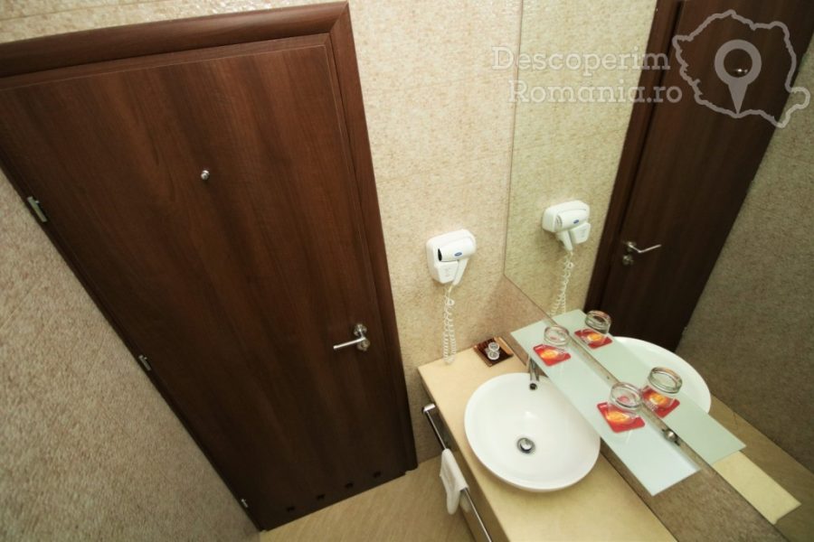 Cazare-la-Hotel-Apolodor-din-Orsova-Mehedinti-Cazanele-Dunarii-92-900x600 Cazare la Hotel Apolodor din Orsova - Mehedinti - Cazanele Dunarii (92)