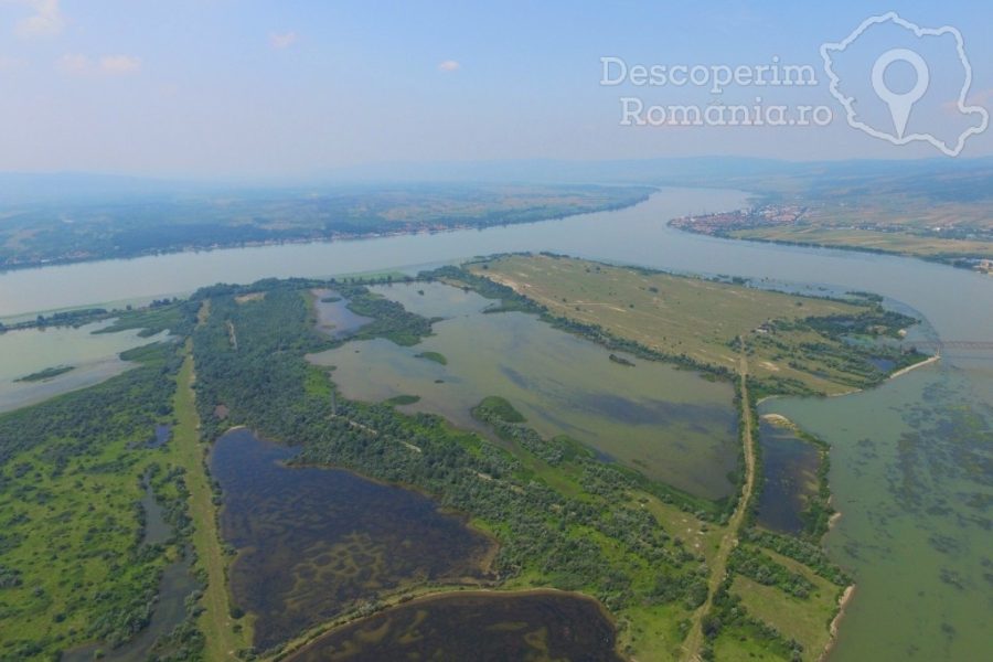 Cazare-la-Pensiunea-Danubio-din-Coronini-Caras-Severin-Cazanele-Bunarii-112-900x600 Cazare la Pensiunea Danubio din Coronini - Caras - Severin - Cazanele Bunarii (112)