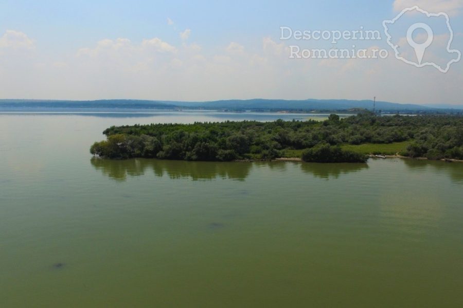 Cazare-la-Pensiunea-Danubio-din-Coronini-Caras-Severin-Cazanele-Bunarii-121-900x600 Cazare la Pensiunea Danubio din Coronini - Caras - Severin - Cazanele Bunarii (121)