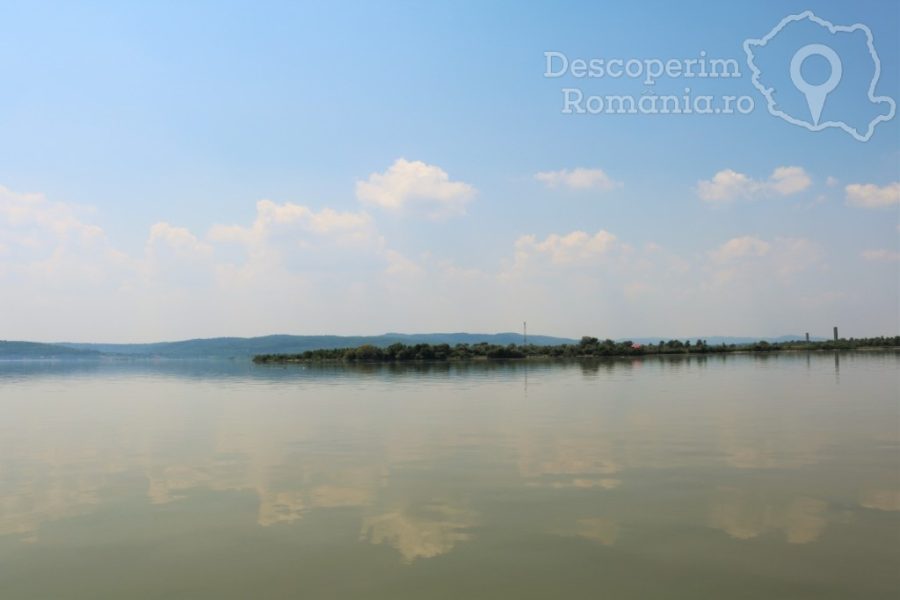 Cazare-la-Pensiunea-Danubio-din-Coronini-Caras-Severin-Cazanele-Bunarii-125-900x600 Cazare la Pensiunea Danubio din Coronini - Caras - Severin - Cazanele Bunarii (125)