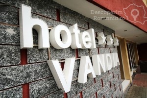 Cazare-la-Hotel-Vandia-din-Timisoara-Timis-Banat-DescoperimRomania.ro-2-300x200 cazare-la-hotel-vandia-din-timisoara-timis-banat-descoperimromania-ro-2