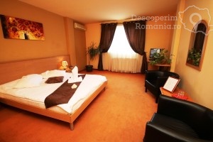 Cazare-la-Hotel-Vandia-din-Timisoara-Timis-Banat-DescoperimRomania.ro-56-300x200 cazare-la-hotel-vandia-din-timisoara-timis-banat-descoperimromania-ro-56