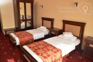 Cazare-la-Richmond-Hotel-din-Mamaia-Litoralul-Marii-Negre-DescoperimRomania-25-300x200 Cazare la Richmond Hotel din Mamaia - Litoralul Marii Negre - DescoperimRomania (25)