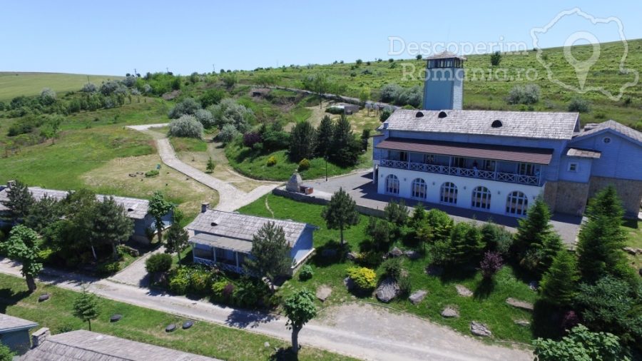 Cazare-la-Delta-Nature-Resort-din-Somova-Delta-Dunarii-Tulcea-DescoperimRomania-2-900x506 Cazare la Delta Nature Resort din Somova - Delta Dunarii - Tulcea - DescoperimRomania (2)